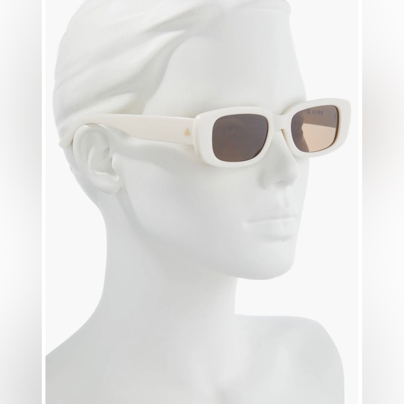Kimorn Cream Colored Rectangular Fashion Sunglasses With Cloth Case - Picture 3 of 13